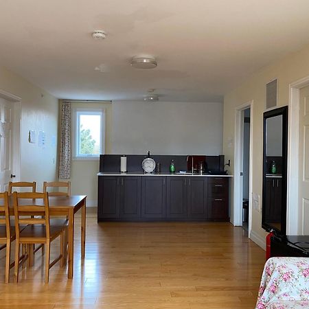 Dairy Homestay 토론토 외부 사진
