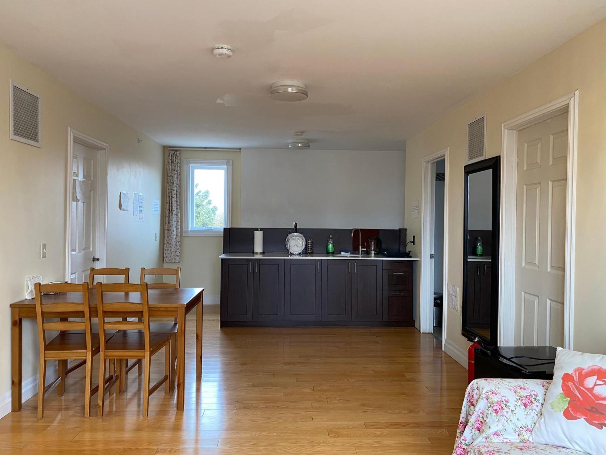 Dairy Homestay 토론토 외부 사진